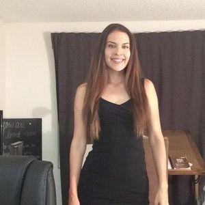 Meet your Posher, Candice